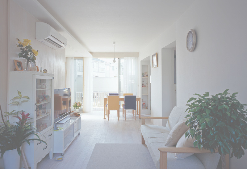 光と風を共有する家一階リビング